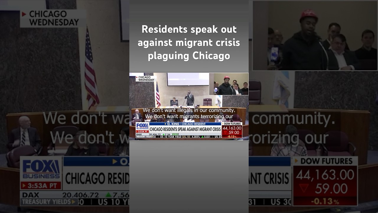 Chicago residents continue to blast Mayor Johnson over migrant crisis #shorts