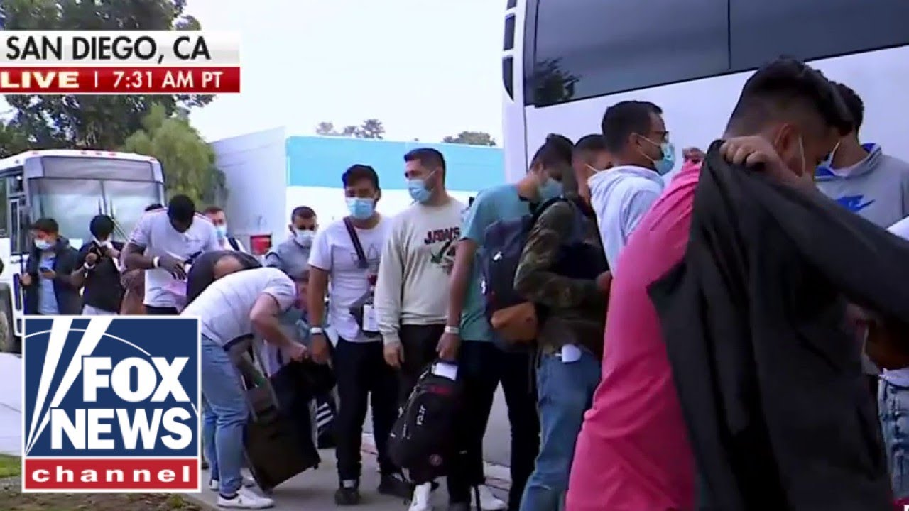 Fox News captures mass migrant drop-off in San Diego